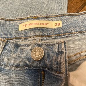 Levi jeans